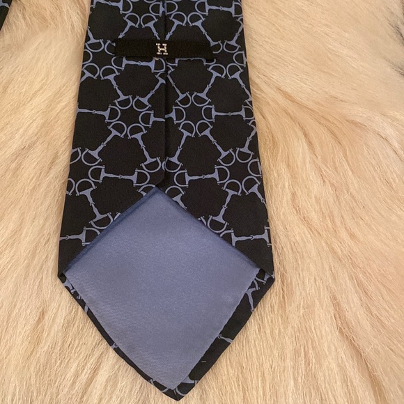 Iconic equestrian themed Hermès slim silk tie - Picture 6 of 14